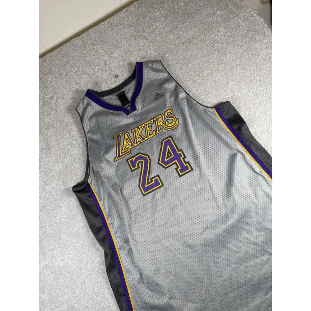 Kobe Bryant Jersey #24 NBA Los Angles Lakers by Adidas 3XL Vintage Gray